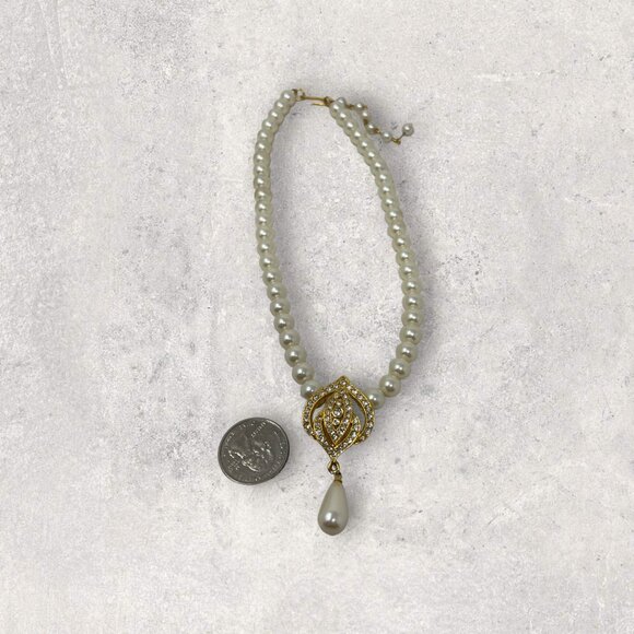 Faux Pearl Necklace with Gold Tone Crystal Pearl Pendant - Picture 6 of 6